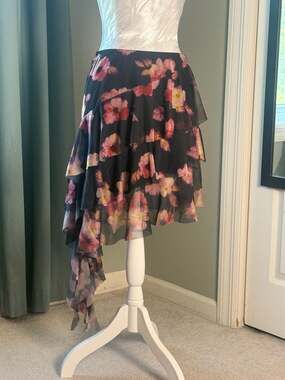 Amber Sky Floral Mesh Ruffle Asymmetrical Skirt M Whimsigoth Fairycore Y2K NWT